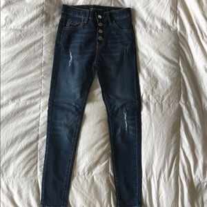 Guess Jeans